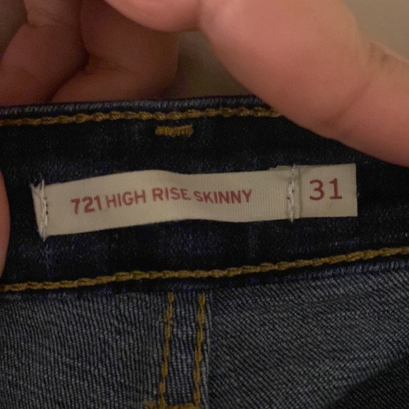 Levi’s high rise skinny  size 31 - Picture 2 of 3